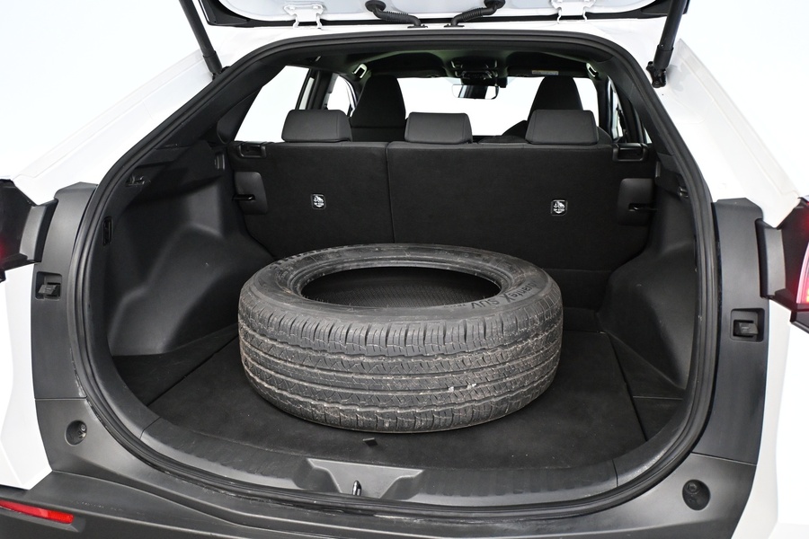 Toyota bZ4X vaihtoauto