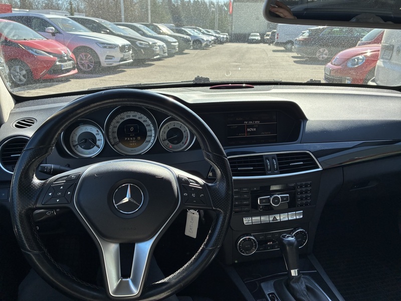 Mercedes-Benz C vaihtoauto