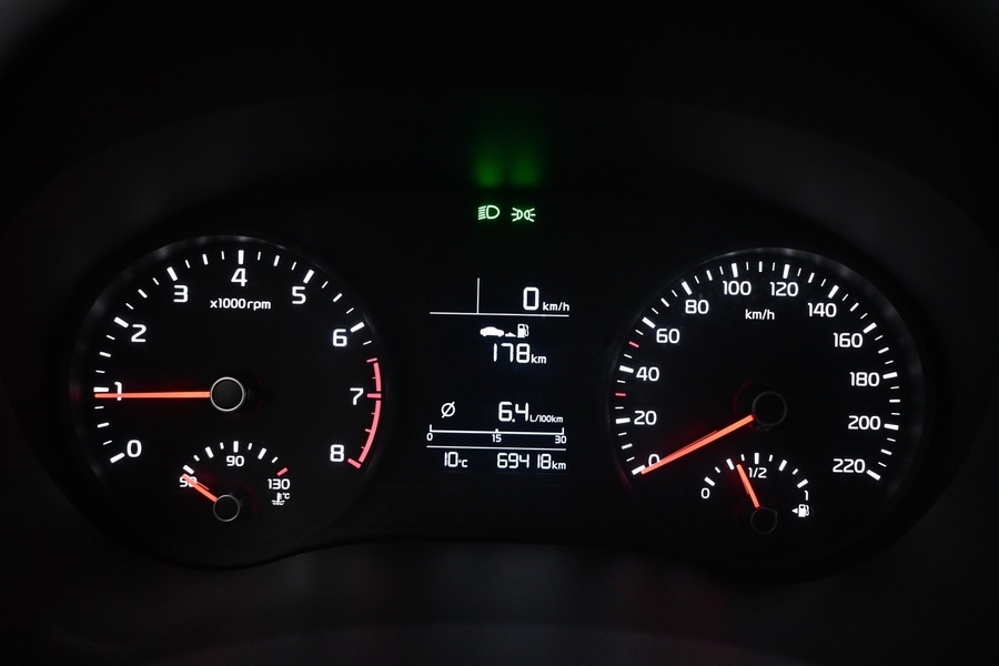 Kia Stonic vaihtoauto