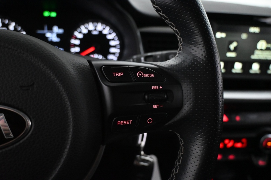 Kia Stonic vaihtoauto