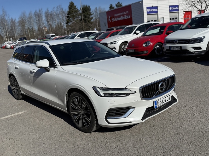 Volvo V60 vaihtoauto