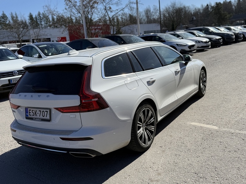 Volvo V60 vaihtoauto