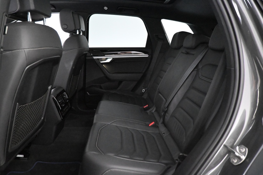 Volkswagen Touareg vaihtoauto