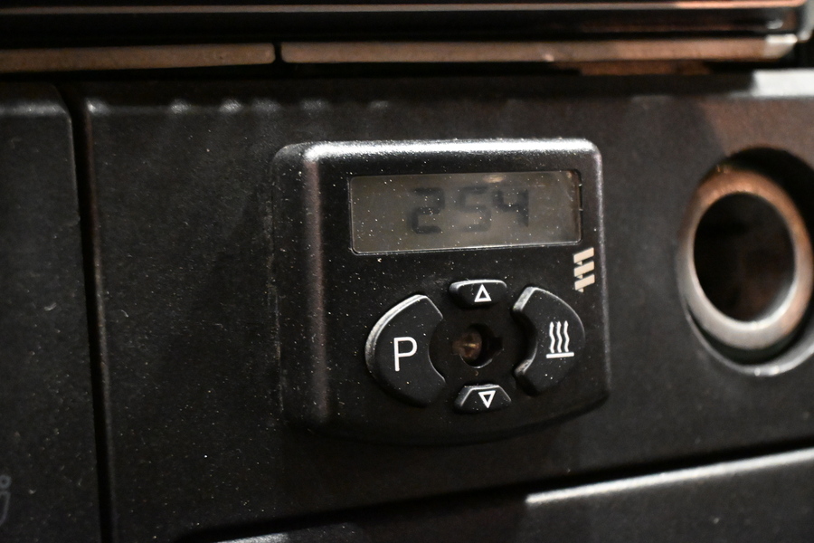 Volkswagen Caravelle vaihtoauto