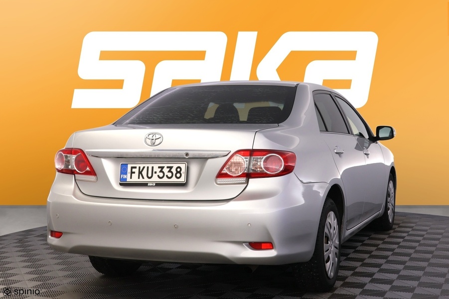 Toyota Corolla vaihtoauto