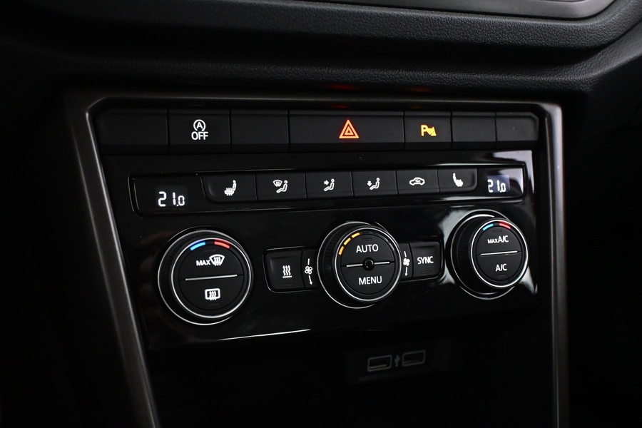 Volkswagen T-Roc vaihtoauto