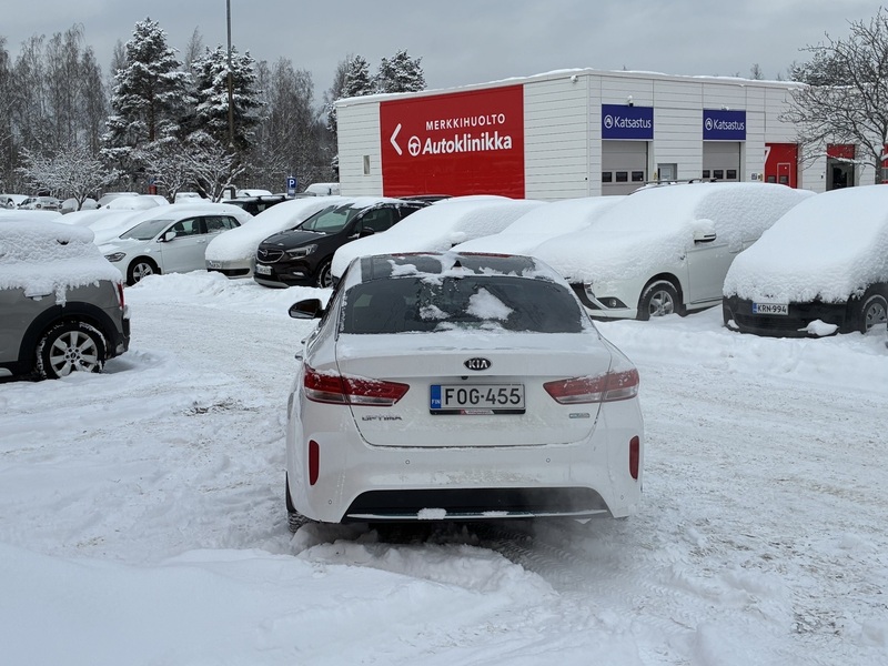Kia Optima vaihtoauto