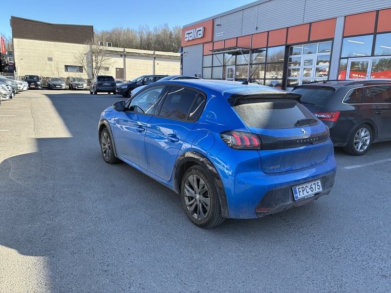 Peugeot e-208 vaihtoauto