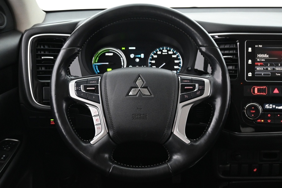 Mitsubishi Outlander vaihtoauto