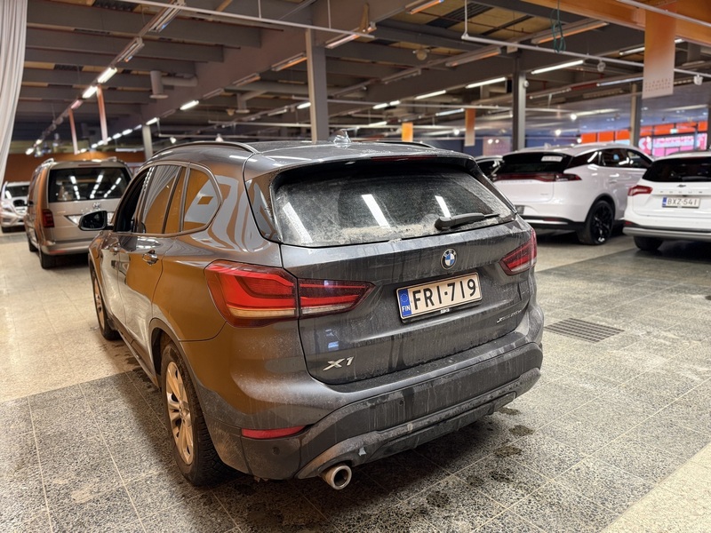 BMW X1 vaihtoauto