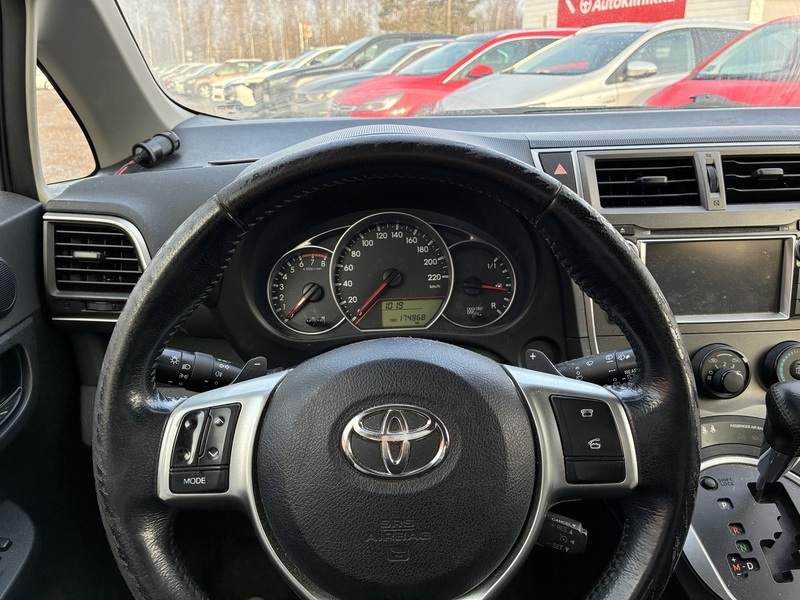 Toyota Verso-S vaihtoauto