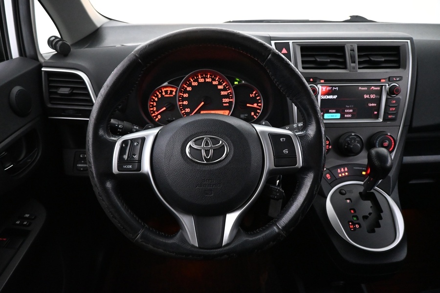 Toyota Verso-S vaihtoauto