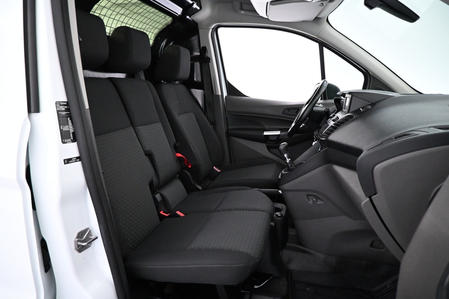 Ford Transit Connect vaihtoauto