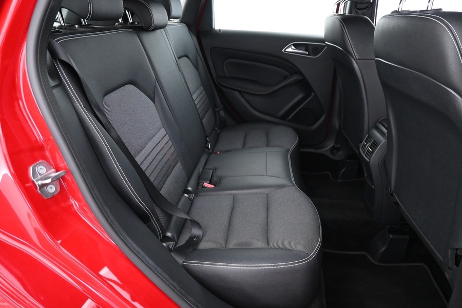 Mercedes-Benz B vaihtoauto