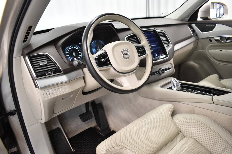 Volvo XC90 vaihtoauto