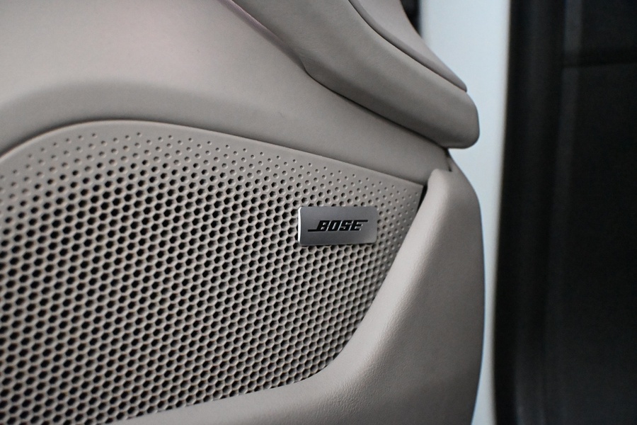 Porsche Taycan vaihtoauto