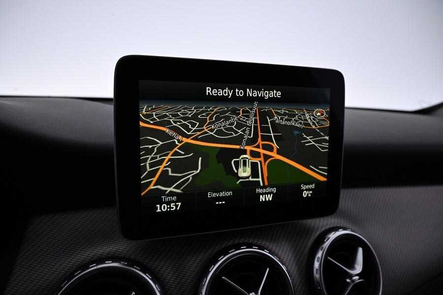 Mercedes-Benz GLA vaihtoauto