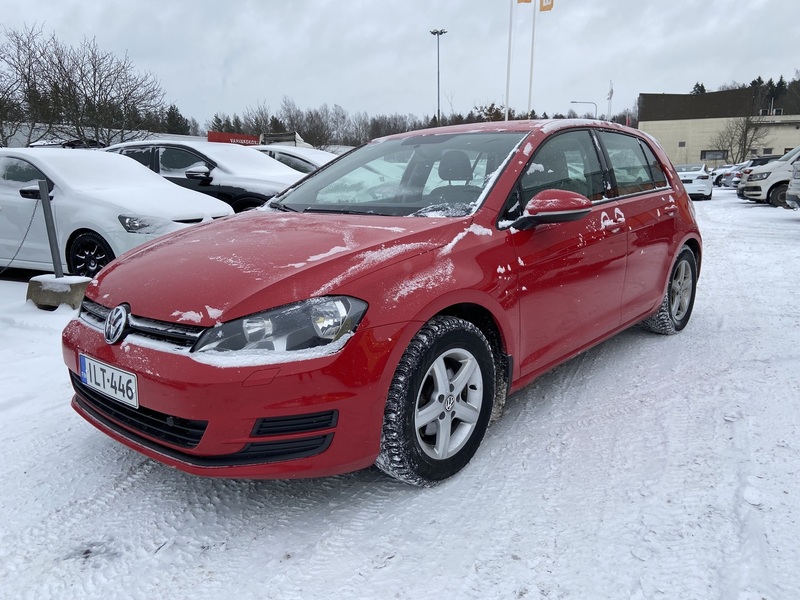 Volkswagen Golf vaihtoauto