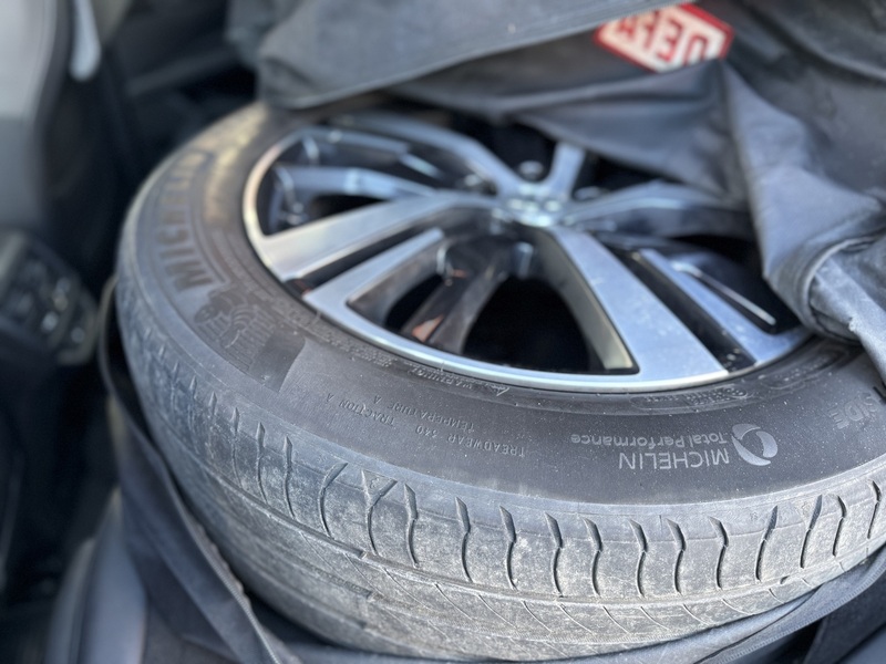 Peugeot 5008 vaihtoauto