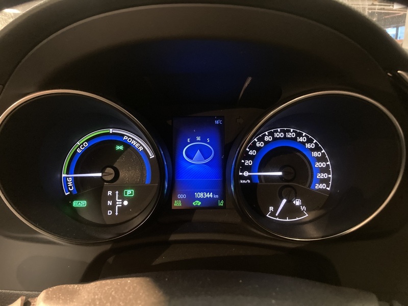 Toyota Auris vaihtoauto