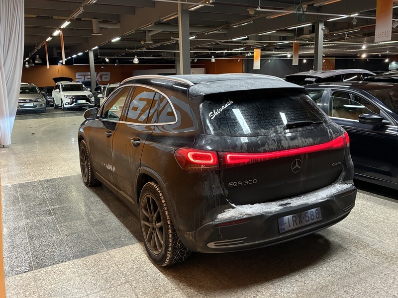 Mercedes-Benz EQA vaihtoauto