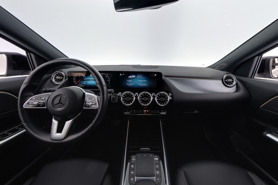 Mercedes-Benz EQA vaihtoauto