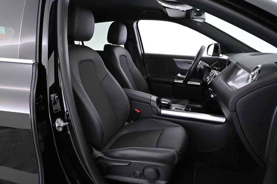 Mercedes-Benz EQA vaihtoauto