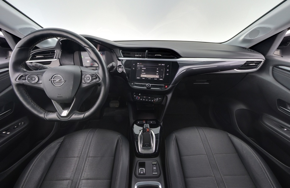 Opel Corsa vaihtoauto