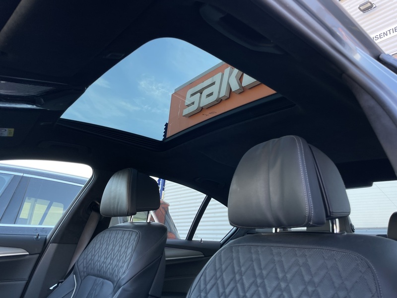 BMW M550d vaihtoauto