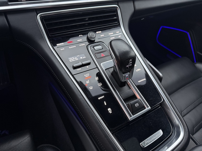 Porsche Panamera vaihtoauto