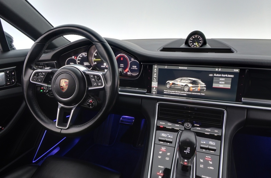 Porsche Panamera vaihtoauto