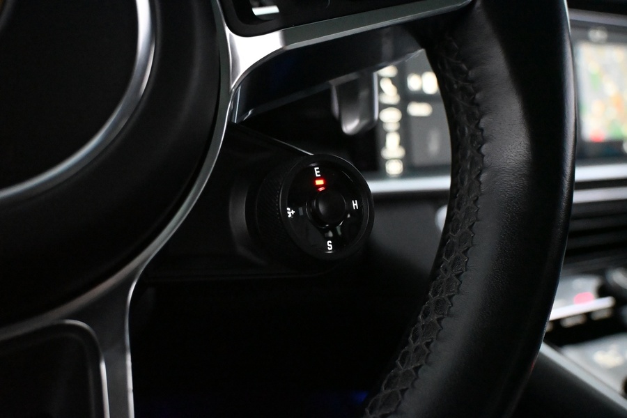 Porsche Panamera vaihtoauto