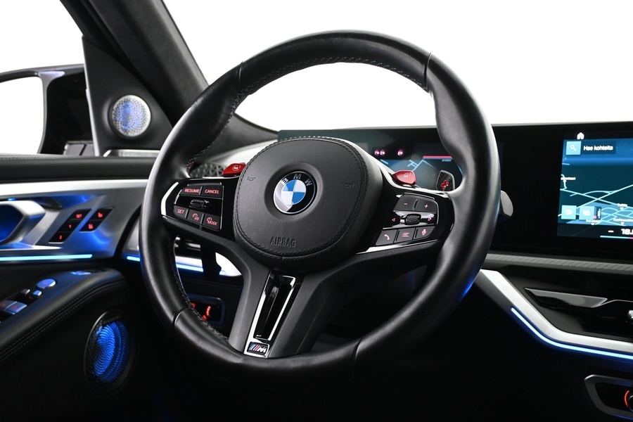 BMW XM vaihtoauto