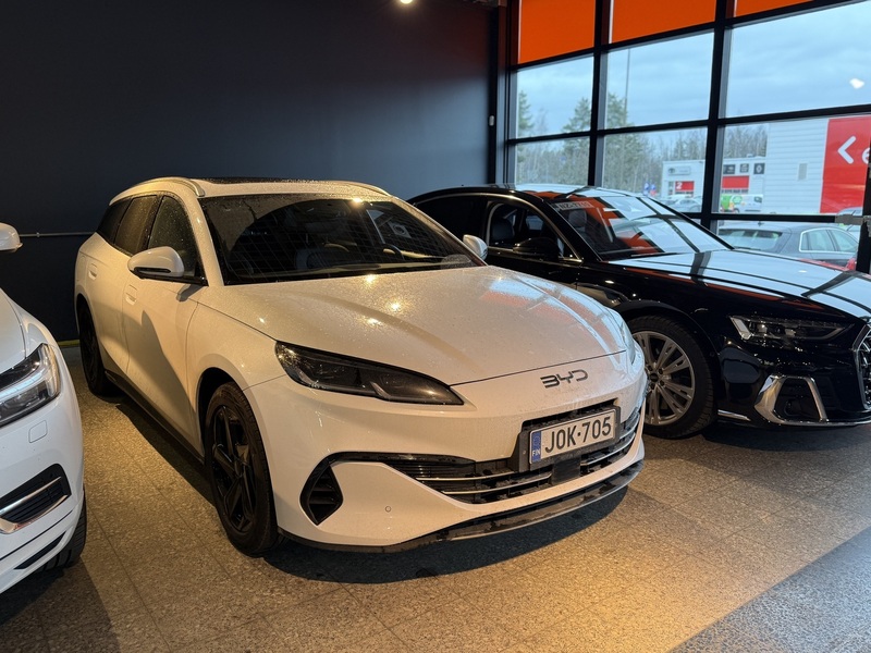 BYD Seal 6 DM-i vaihtoauto