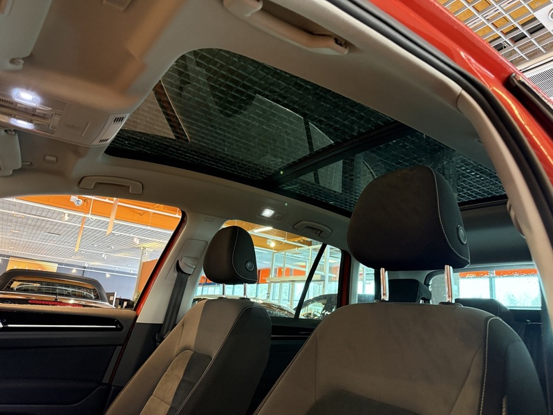 Volkswagen Golf Sportsvan vaihtoauto