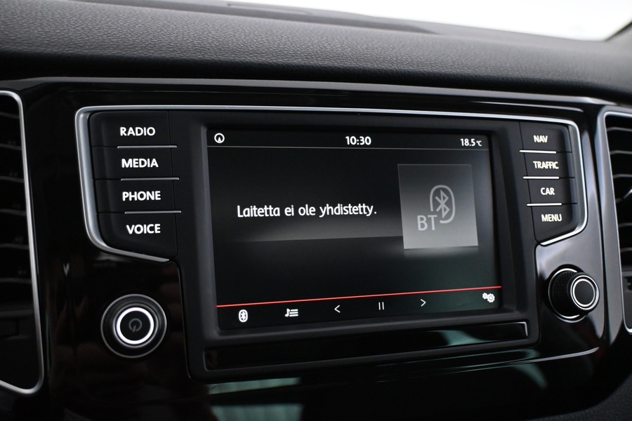 Volkswagen Golf Sportsvan vaihtoauto