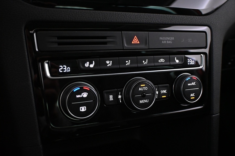 Volkswagen Golf Sportsvan vaihtoauto