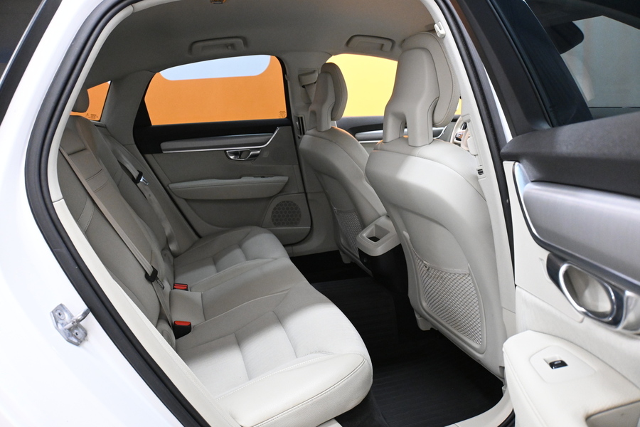 Volvo S90 vaihtoauto