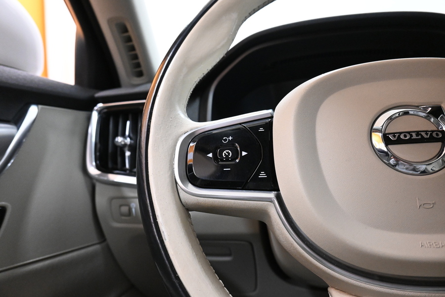 Volvo S90 vaihtoauto