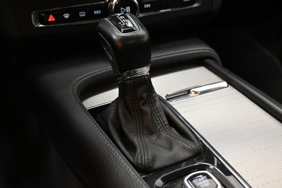 Volvo V90 Cross Country vaihtoauto