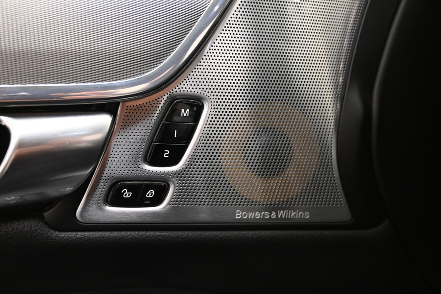 Volvo V90 Cross Country vaihtoauto