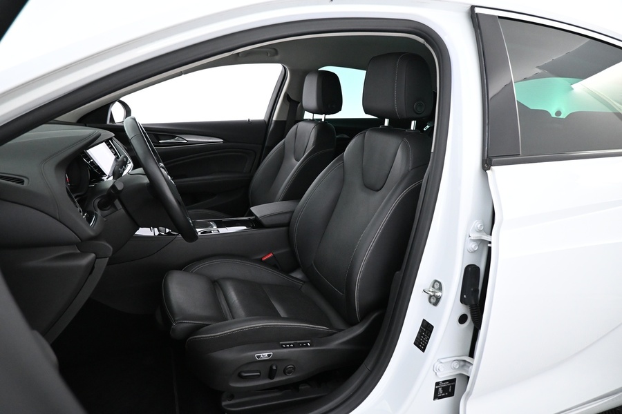 Opel Insignia vaihtoauto