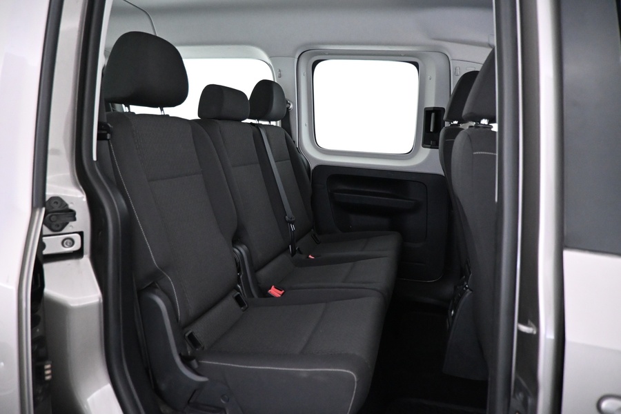 Volkswagen Caddy Maxi vaihtoauto