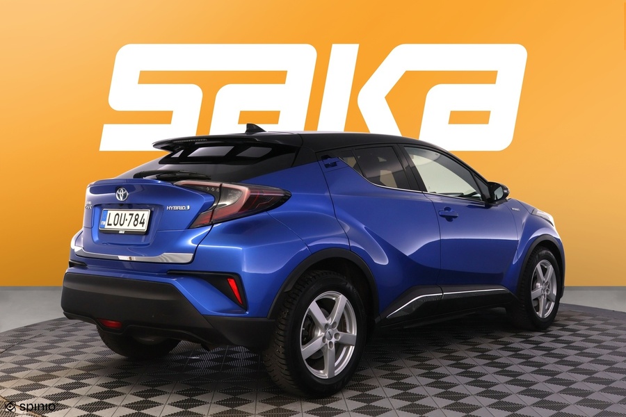 Toyota C-HR vaihtoauto