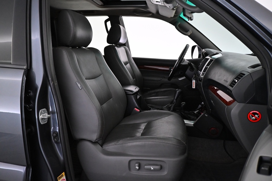 Toyota Land Cruiser vaihtoauto