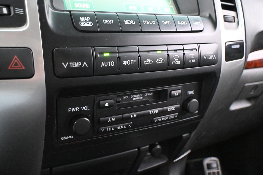 Toyota Land Cruiser vaihtoauto