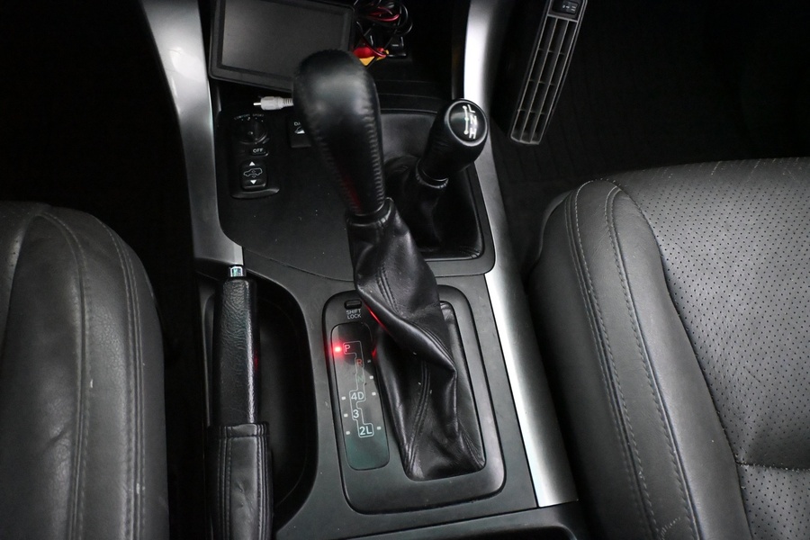 Toyota Land Cruiser vaihtoauto