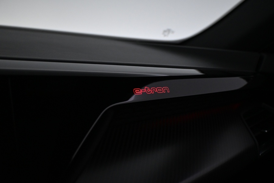 Audi e-tron GT vaihtoauto