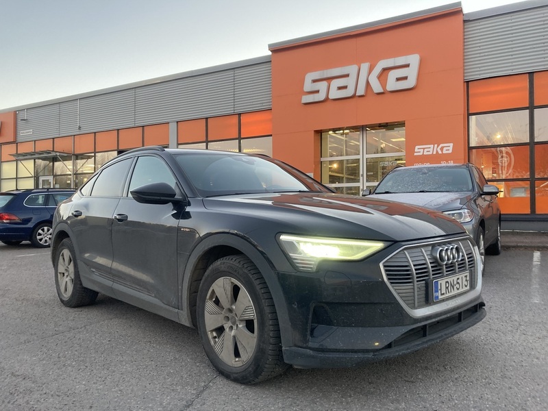 Audi e-tron vaihtoauto