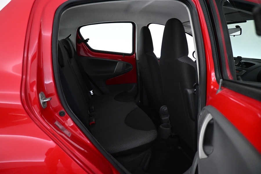 Toyota AYGO vaihtoauto